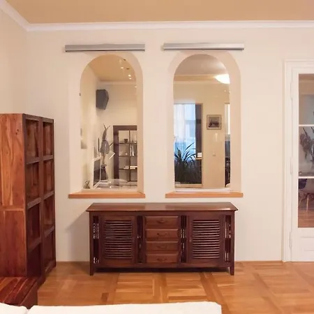 Velky Apartment *
